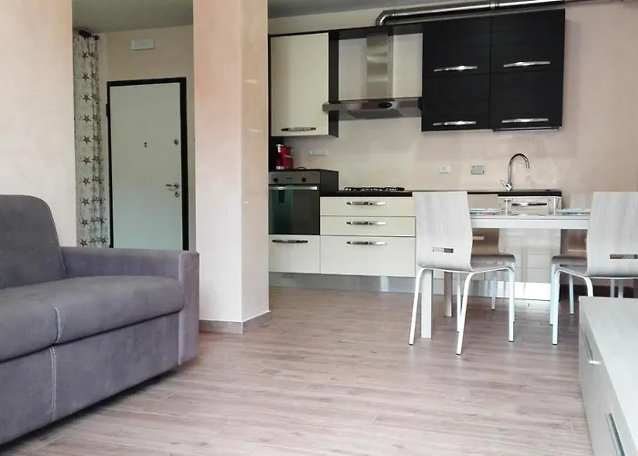 Gloria House Apartmán *